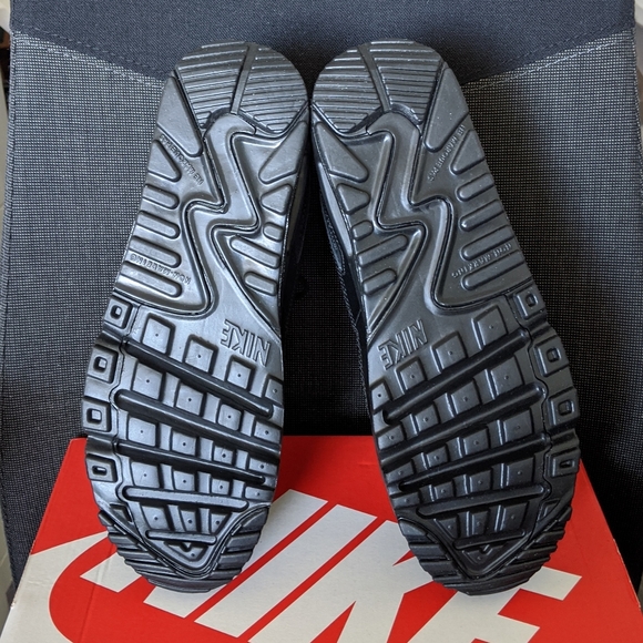 BRAND NEW Nike Air Max 90 Leather - Picture 7 of 8